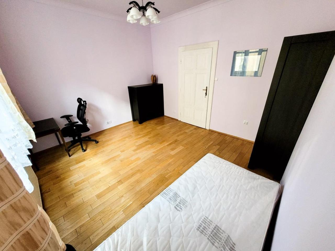 Wild Solutions Sauna Apartments Krakau Exterior foto