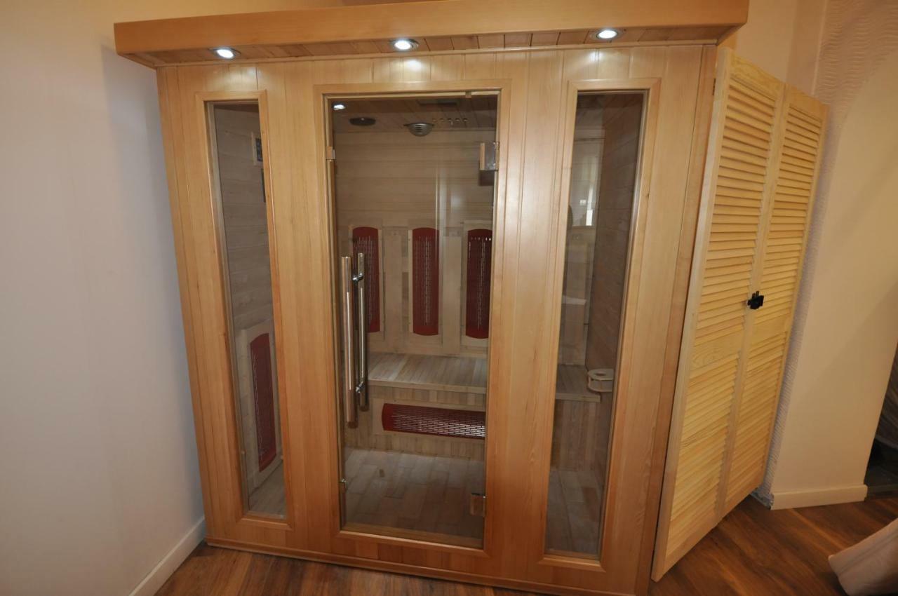 Wild Solutions Sauna Apartments Krakau Exterior foto